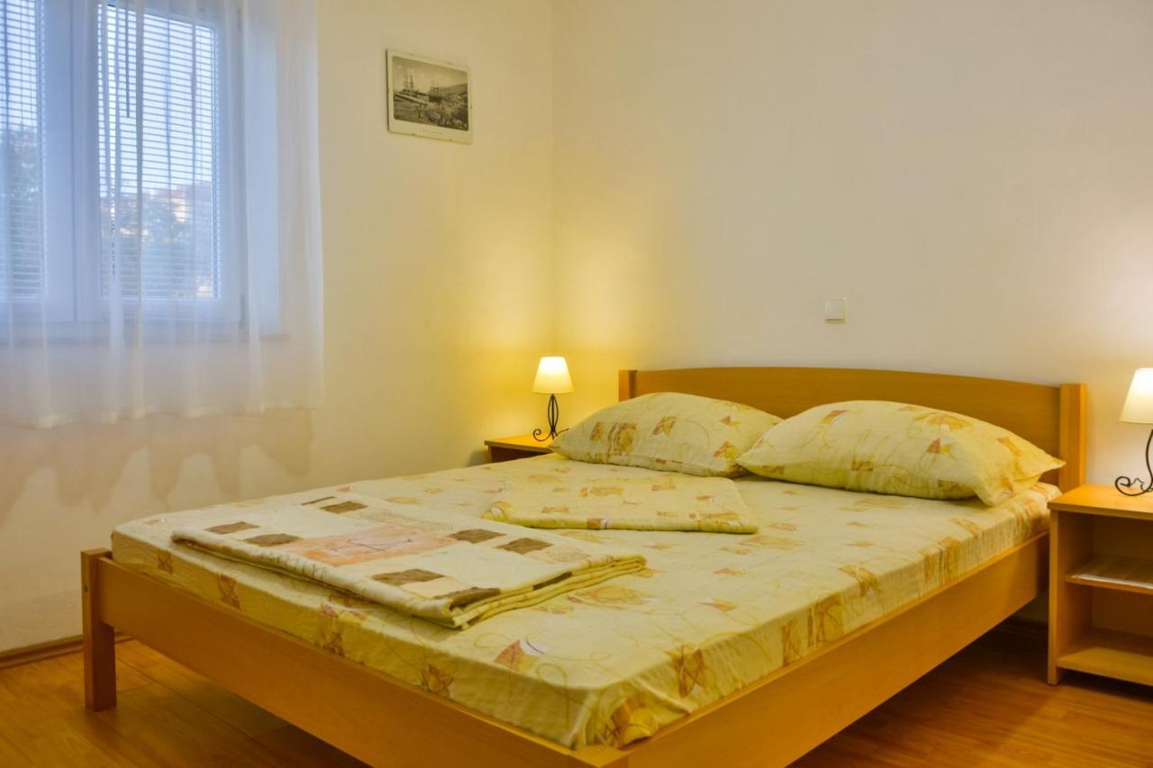 Apartments With A Parking Space Senj - 11520 Εξωτερικό φωτογραφία